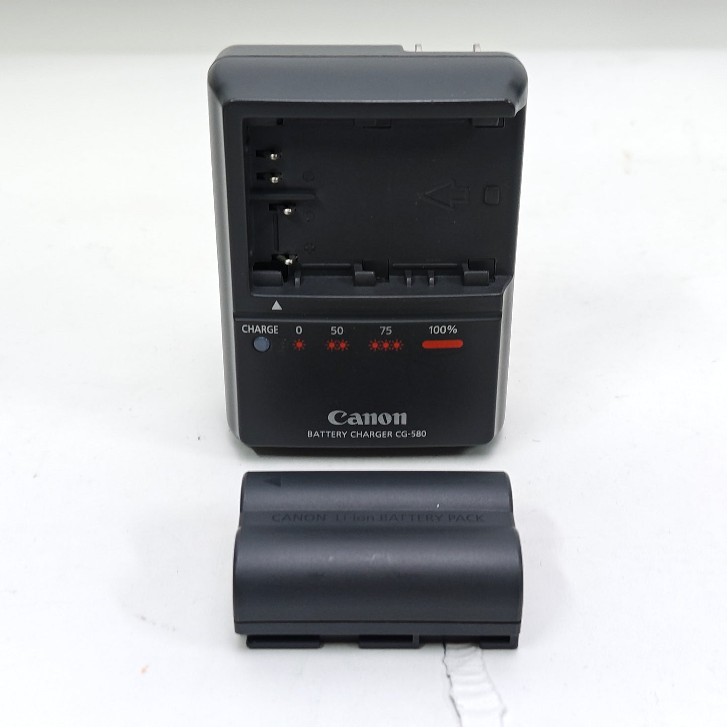 Canon EOS 40D 10.1MP Digital SLR DSLR Camera