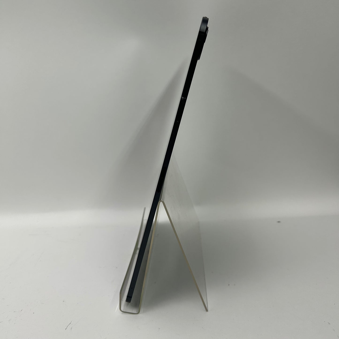 WiFi Only Apple iPad Pro 13" M5 512GB Space Black ME7Y4LL/A