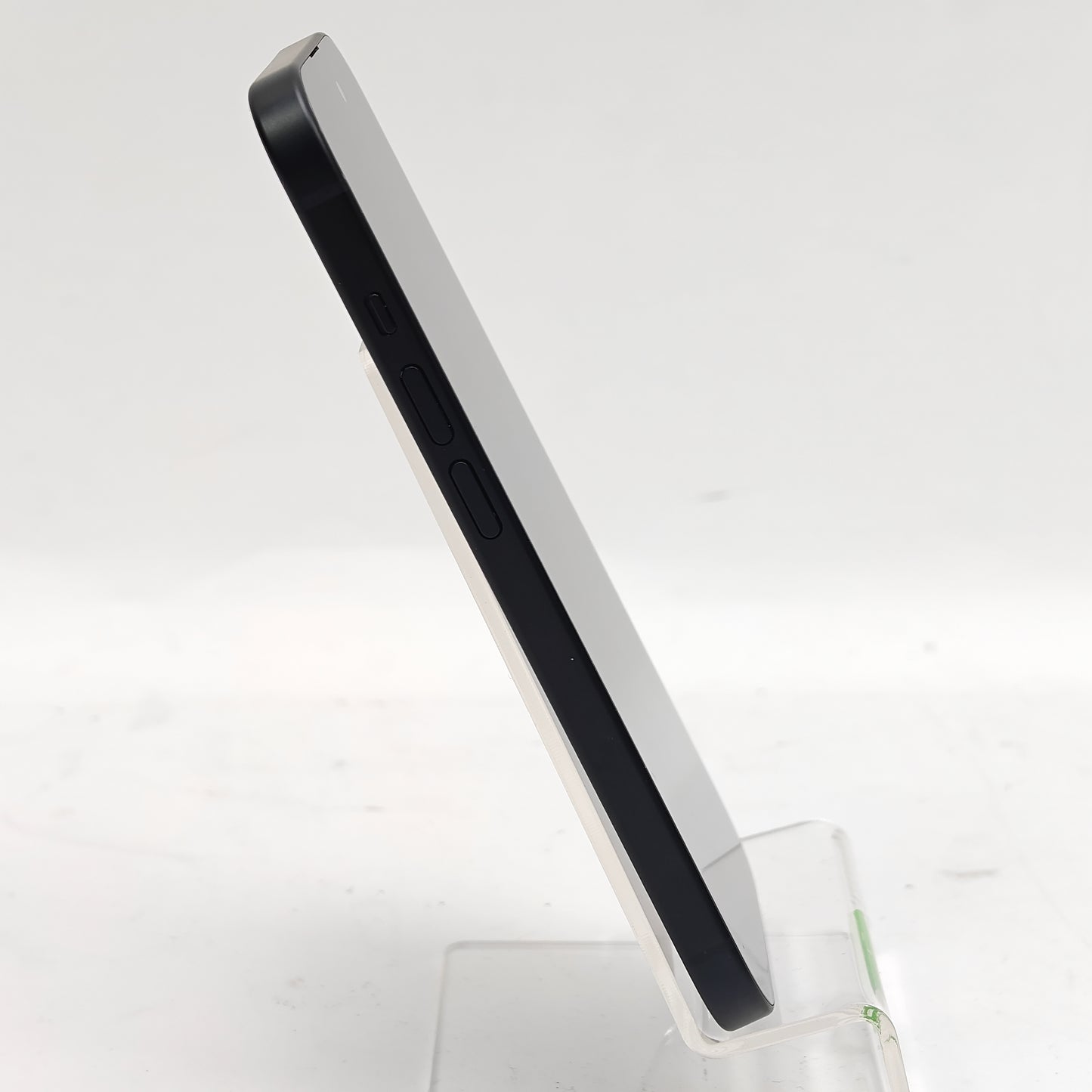 Factory Unlocked Apple iPhone 15 128GB Black MTPJ3LL/A