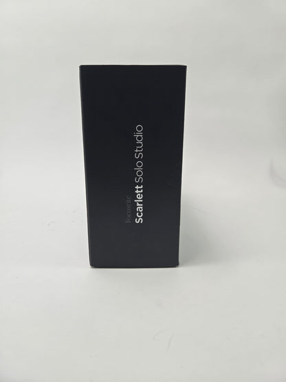 Focusrite Scarlett Solo Studio 4th Gen studio MOSC0039