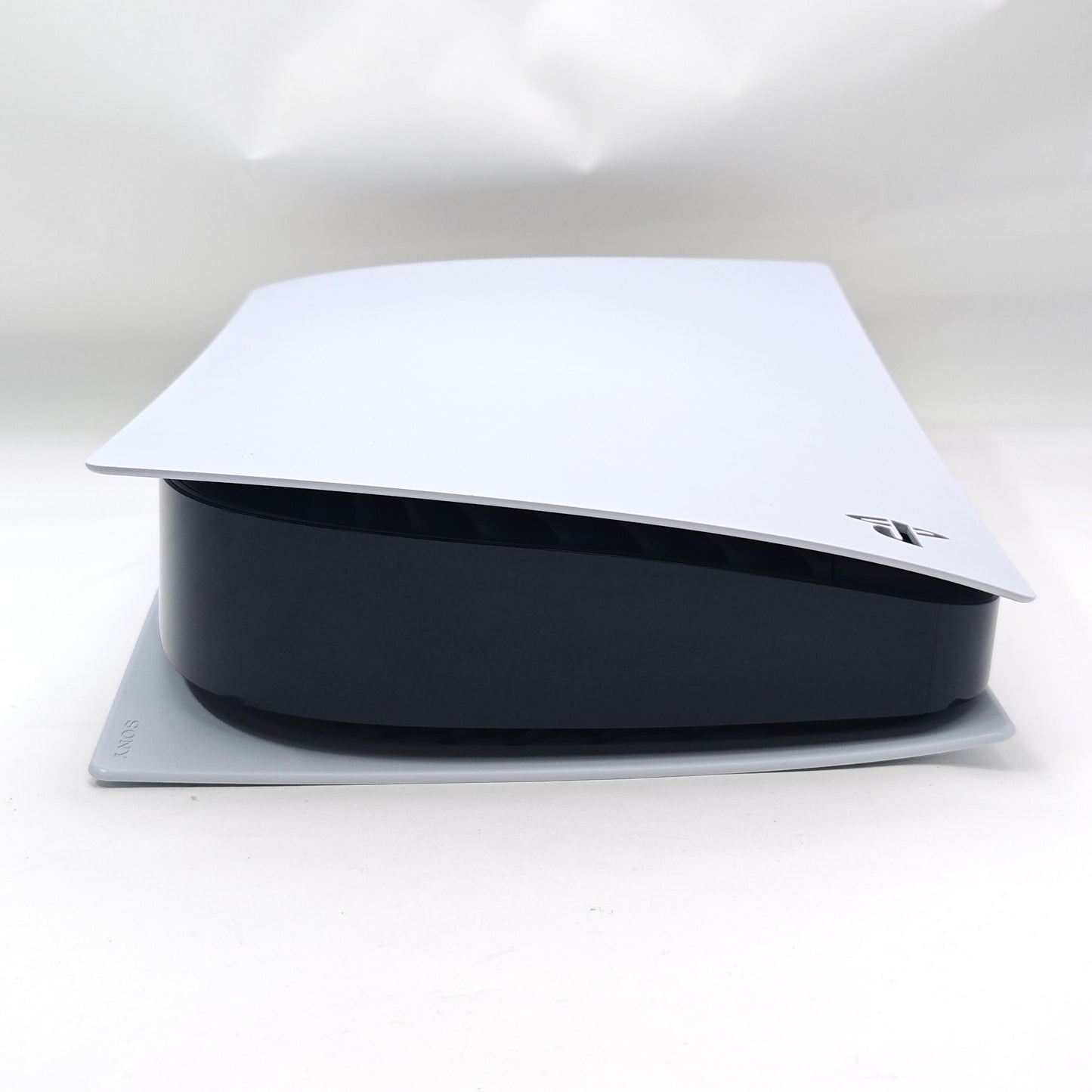 Sony PlayStation 5 Disc PS5 825GB White Console Gaming System CFI-1215A