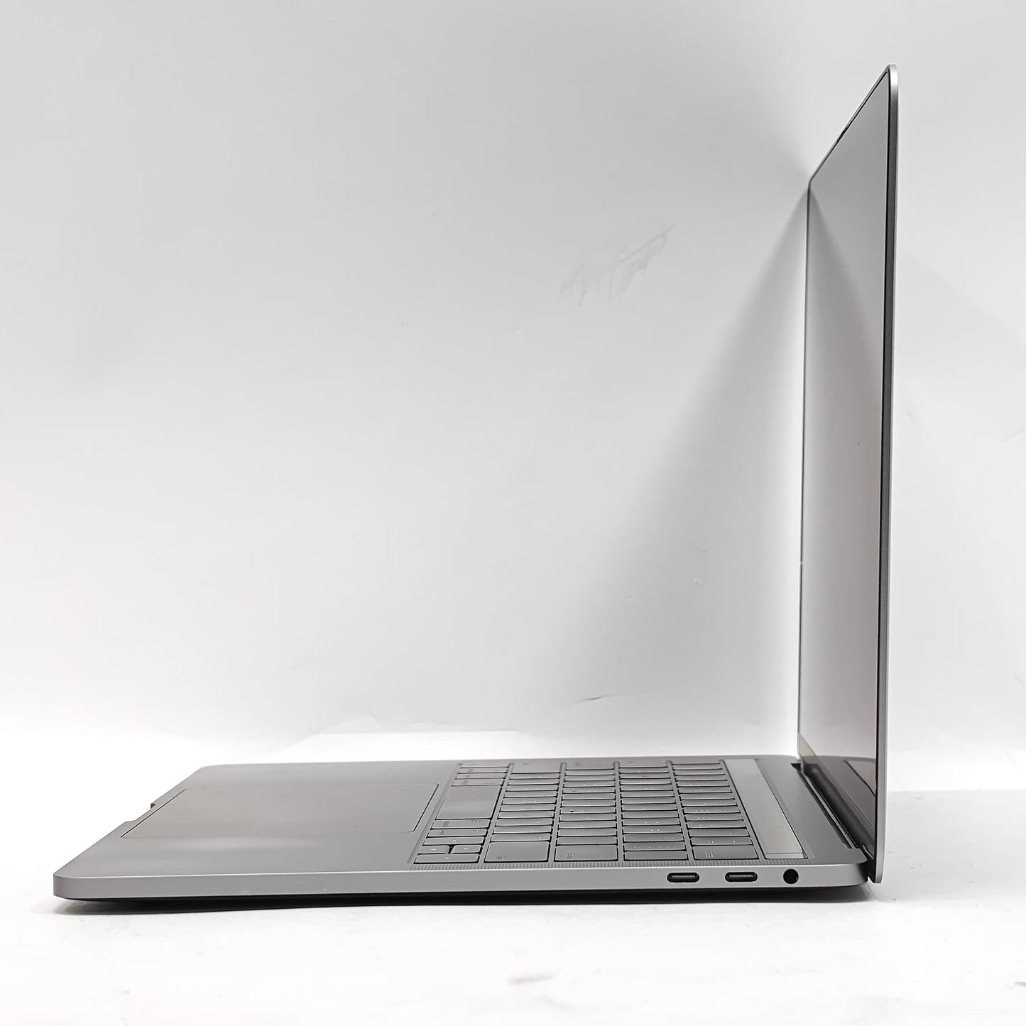 2017 Apple MacBook Pro 13.3" i7 3.1GHz 8GB RAM 256GB SSD Space Gray A1706