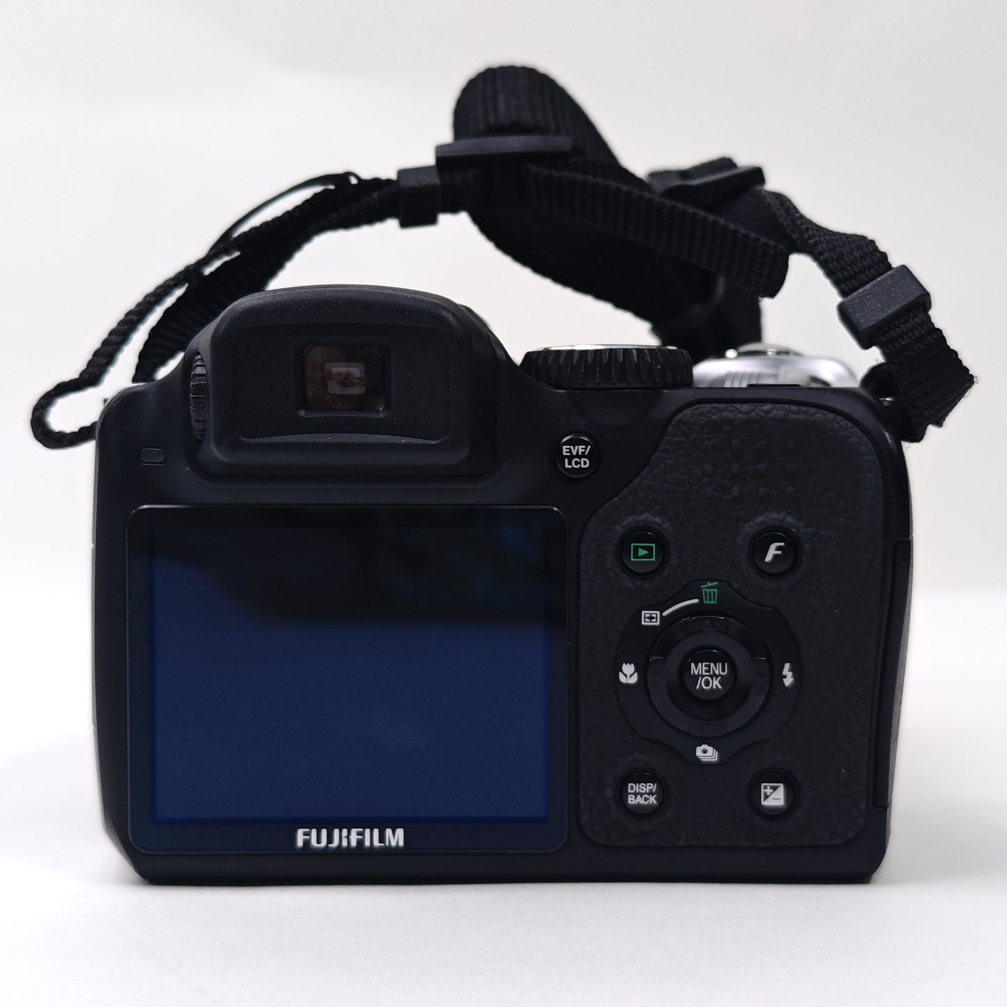 Fujifilm FinePix S8100fd 10.0MP Digital Camera