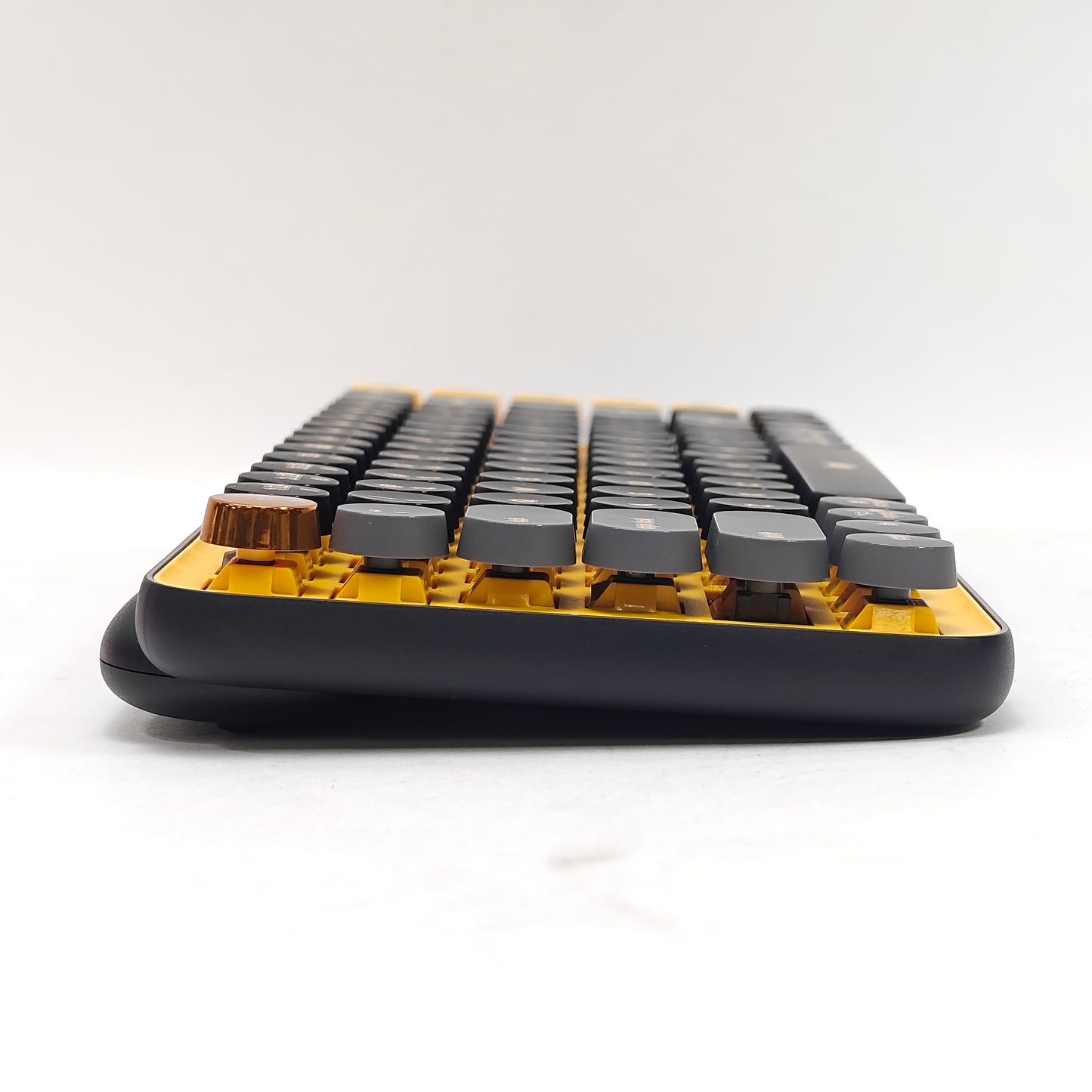Logitech POP Keys YR0080 Wireless Wireless Keyboard Black/Yellow